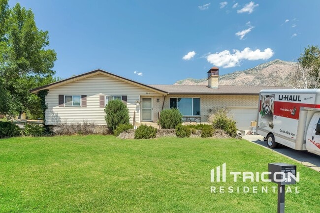 property at 986 W 3800 N