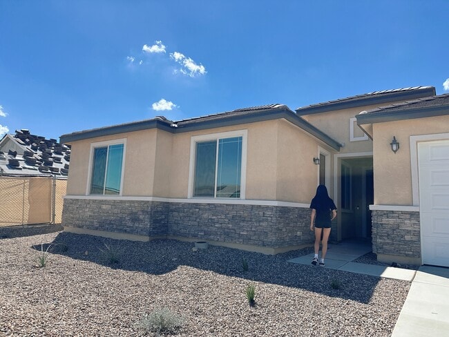 property at 4061 Hudson Ln