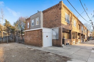 1602 Pershing St in Camden, NJ - Building Photo - Building Photo