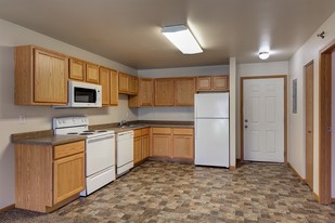 Pineview Apartments