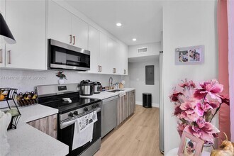 3520 SW 88th Pl in Miami, FL - Foto de edificio - Building Photo