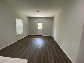 7522 E Maxroy St-Unit -A in Houston, TX - Building Photo - Building Photo