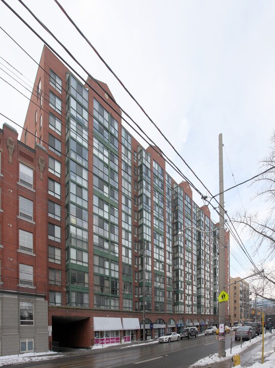 Citysphere Condominiums in Toronto, ON - Building Photo