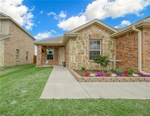 1087 Decker Dr in Fate, TX - Building Photo