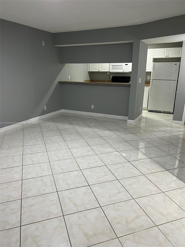 11585 NW 43rd Ct-Unit -11585 in Coral Springs, FL - Building Photo - Building Photo