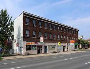 1000-1016 King St E in Hamilton, ON - Building Photo - Building Photo