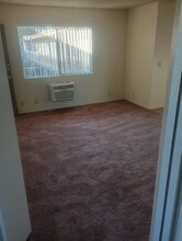 9435 California Ave in Riverside, CA - Building Photo - Building Photo