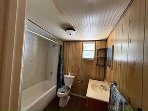 2147 E Camp N Comfort Ln in Avon Park, FL - Building Photo - Building Photo