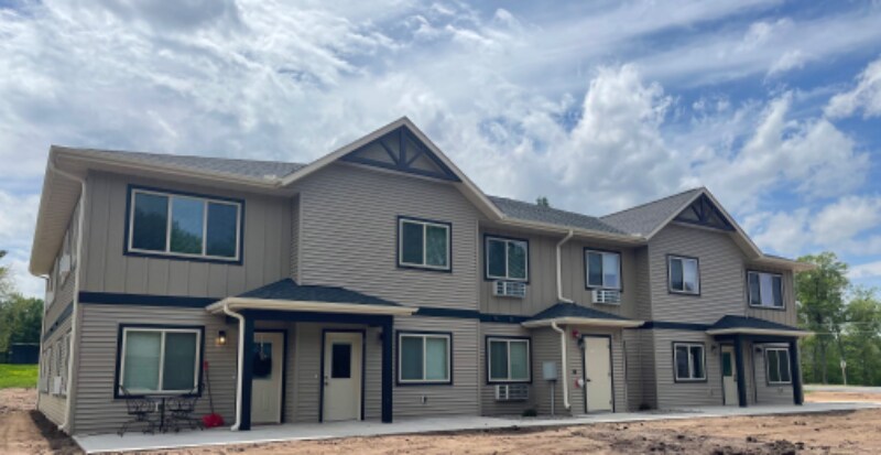 209 7th Ave in Chippewa Falls, WI - Building Photo