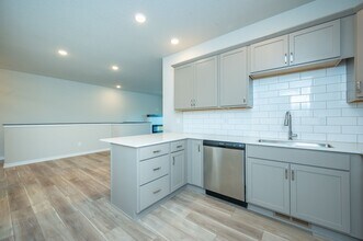 355 Northern Trce Wy in Polk City, IA - Building Photo - Building Photo