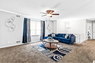 3301 Buckeye Ct in Louisville, KY - Building Photo - Building Photo