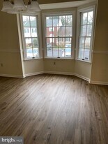 207 Fairfield Dr in Warrenton, VA - Building Photo