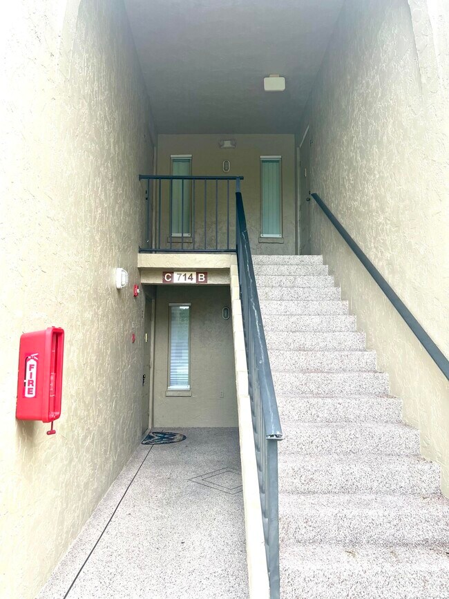 714 Sunny Pine Way in Greenacres, FL - Building Photo - Building Photo