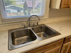 2222 Zabel Dr-Unit -A in Charleston, WV - Building Photo - Building Photo