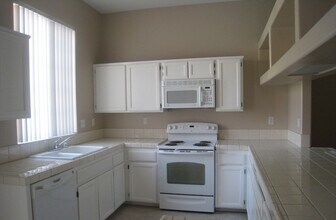 53065 Avenida Obregon in La Quinta, CA - Building Photo - Building Photo