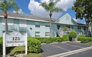 125 Wading Bird Cir in Naples, FL - Building Photo - Building Photo