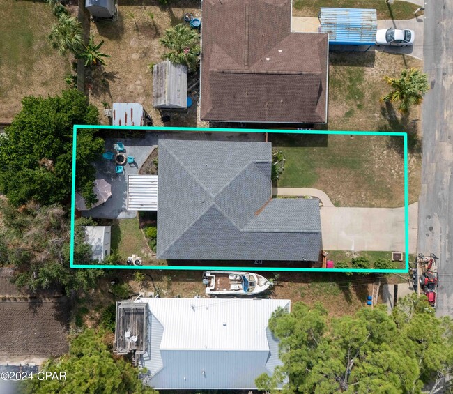 5810 Hilltop Ave in Panama City Beach, FL - Building Photo - Building Photo