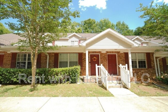 property at 2740 W Tharpe St