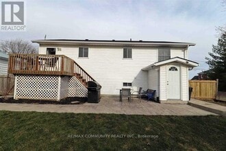6 Lywood St in Belleville, ON - Building Photo - Building Photo