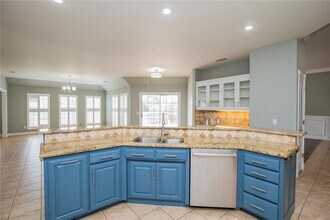 14198 Rolling Hills Dr in Bentonville, AR - Building Photo - Building Photo
