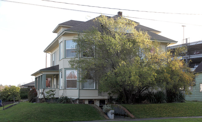 906-908 Adams St SE in Olympia, WA - Foto de edificio - Building Photo