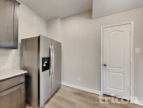 601 Lost Pond in New Braunfels, TX - Building Photo - Building Photo