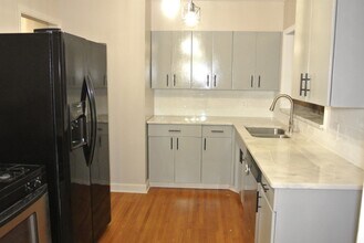 1453 Colonial Rd in Memphis, TN - Building Photo - Building Photo