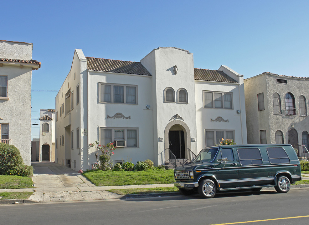 1448 S Bronson Ave in Los Angeles, CA - Building Photo