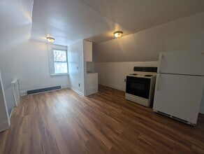 10711 Joan Ave in Cleveland, OH - Building Photo - Building Photo