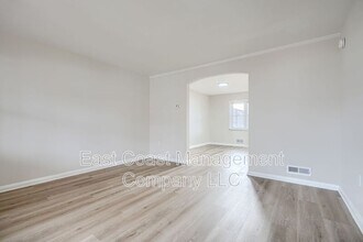 2735 Moorgate Rd in Dundalk, MD - Building Photo - Building Photo