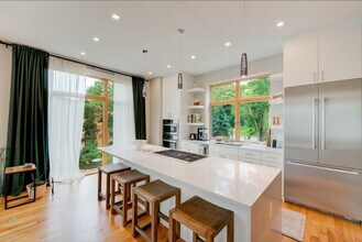 328 Mulberry St in Cincinnati, OH - Building Photo - Building Photo