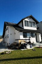 349 W Lomita Ave in Glendale, CA - Building Photo