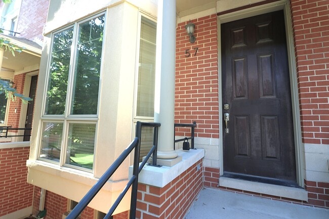57 Northfield Terrace in Wheeling, IL - Building Photo - Building Photo