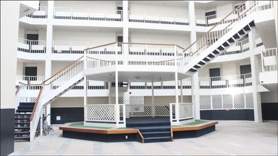 Atrium Regency Apartments in Houston, TX - Foto de edificio - Interior Photo