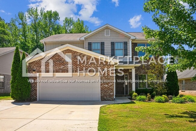 property at 104 Harness Dr
