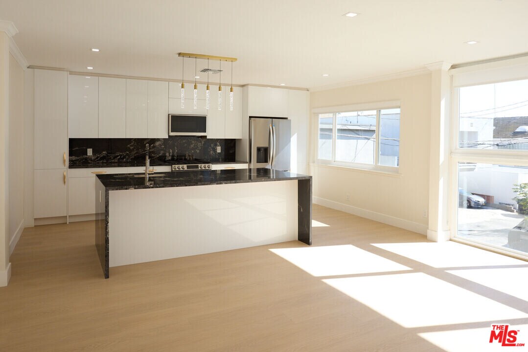 1223 23rd St in Santa Monica, CA - Building Photo