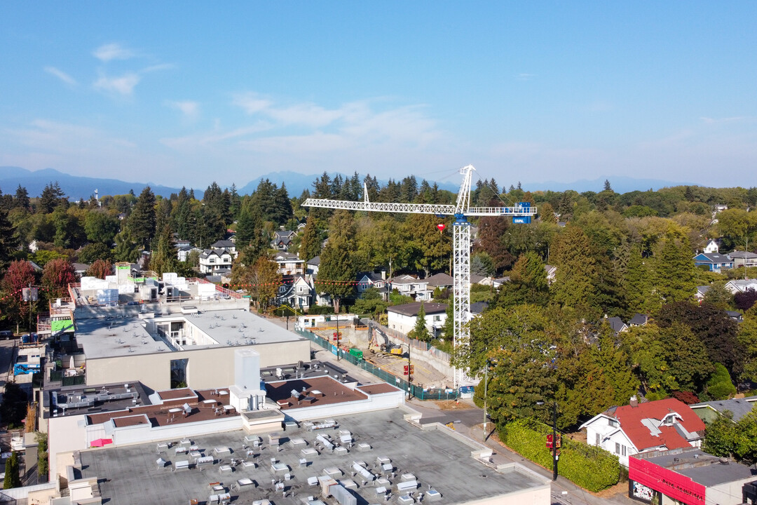 The Fifteen in Vancouver, BC - Building Photo