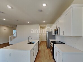 8906 Dwarf Chin Ave in Las Vegas, NV - Building Photo - Building Photo