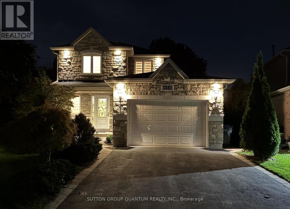 3312 Sundew Ct in Mississauga, ON - Building Photo