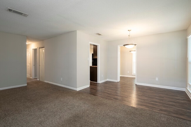 The Gatsby at Midtown Apartment Living