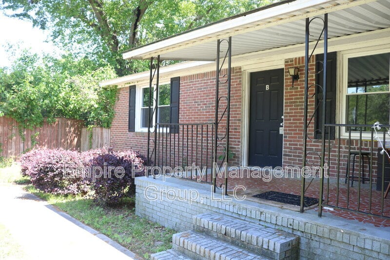 3624 Live Oak St in Columbia, SC - Building Photo