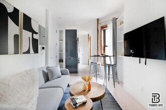 513 W 48th St in New York, NY - Building Photo - Building Photo