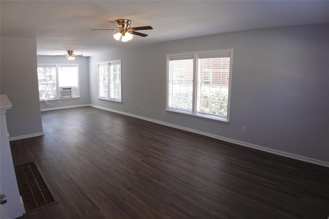 property at 3320 Blodgett St