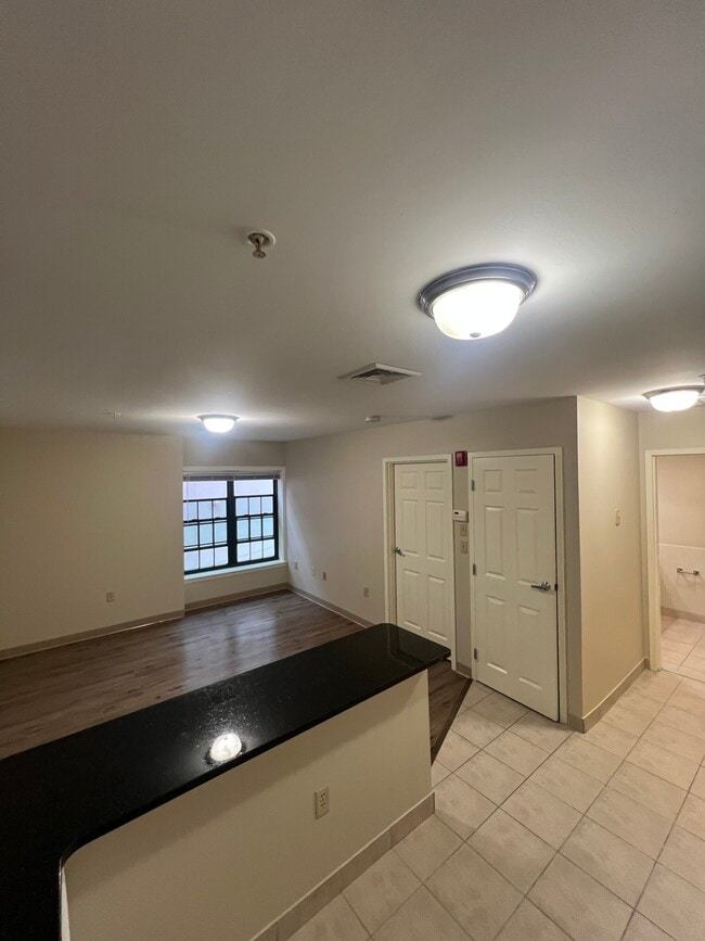 12 Florence St in Malden, MA - Foto de edificio - Building Photo