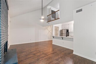 1731 Twin Brooks Dr SE in Marietta, GA - Foto de edificio - Building Photo