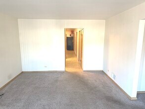 7121 W Foster Pl in Chicago, IL - Building Photo - Building Photo