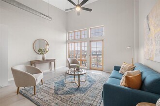 2235 E 6th St in Austin, TX - Building Photo - Building Photo
