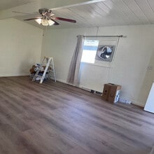 590 Durham St in El Cajon, CA - Foto de edificio - Building Photo