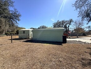 27406 Bay Ave in Okahumpka, FL - Building Photo - Building Photo