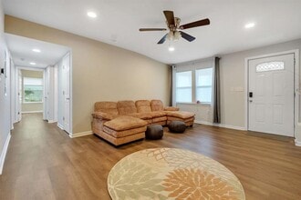 799 S Pat Thomas Pkwy in Quincy, FL - Building Photo - Building Photo